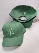 New York Yankees Baseball Cap Adjustable Snapback Hat Trendy Streetwear Style for Men and Women